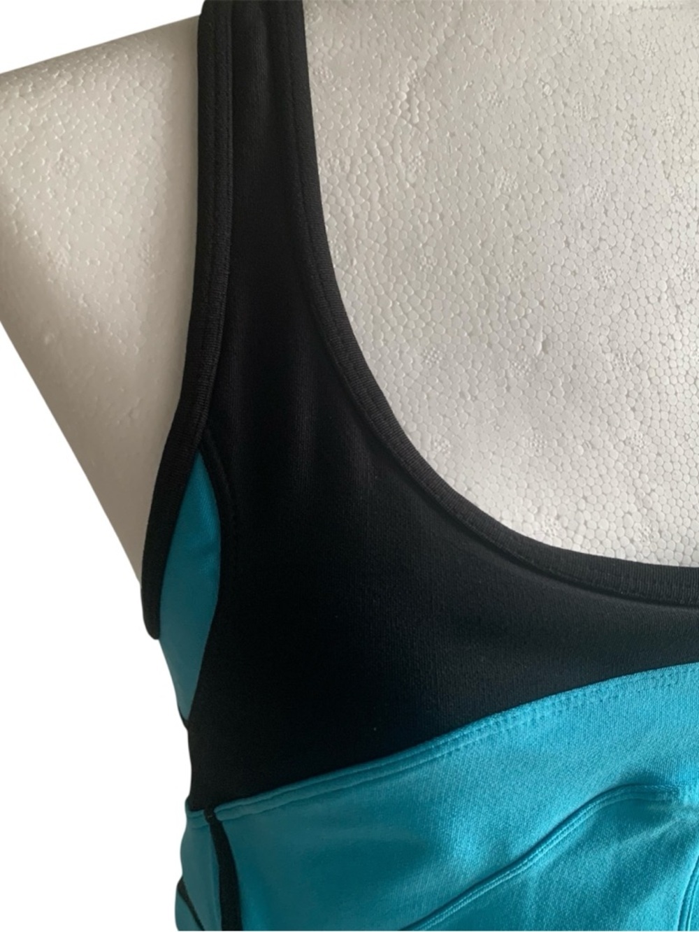 Nike Tank Top Scoop Neck With Shelf Sports Tech Tank Black Aqua M/S - Picture 5 of 15